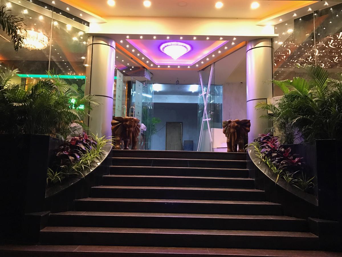 Hyders Park The Business Hotel Thanjavur Ngoại thất bức ảnh