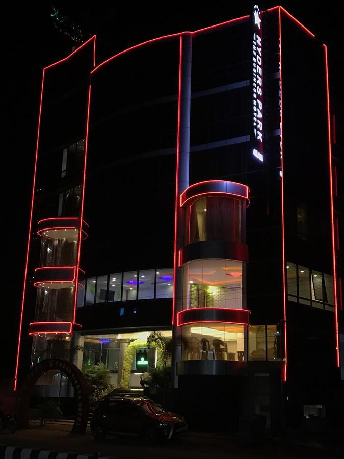 Hyders Park The Business Hotel Thanjavur Ngoại thất bức ảnh