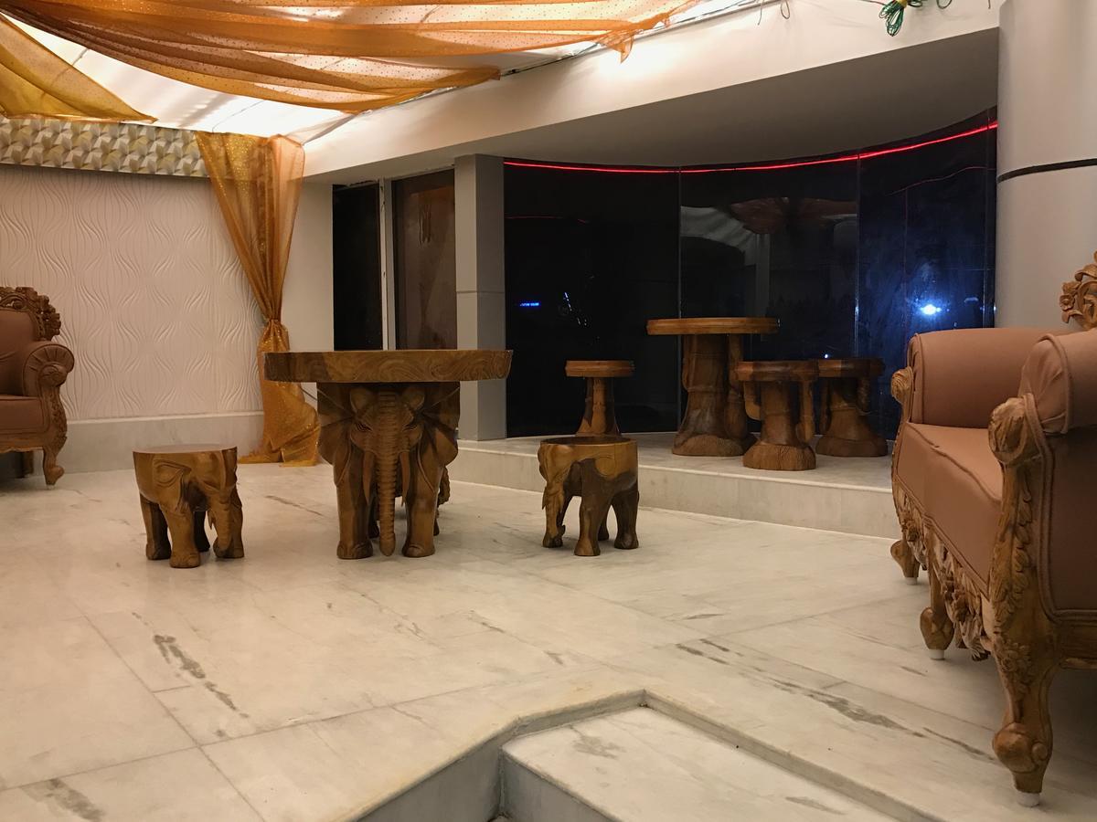 Hyders Park The Business Hotel Thanjavur Ngoại thất bức ảnh