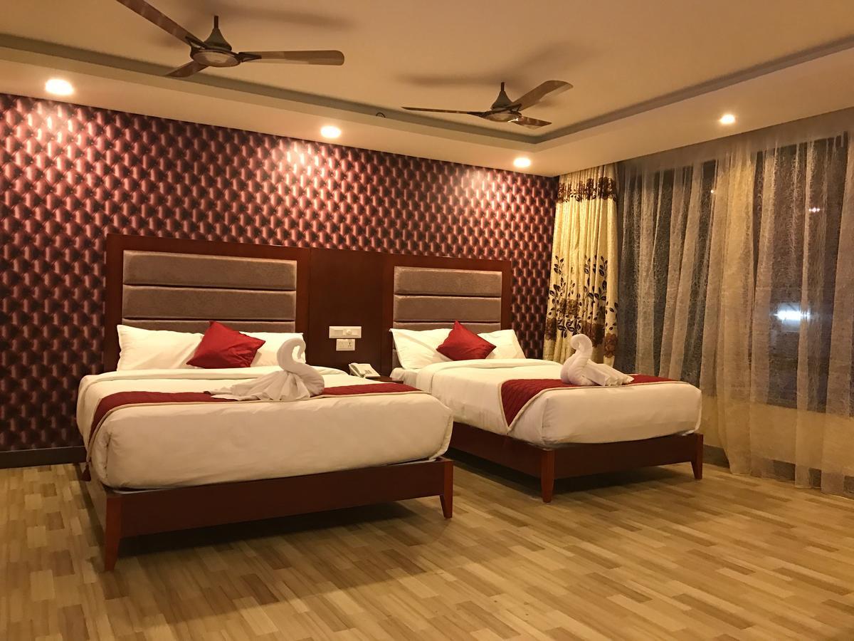 Hyders Park The Business Hotel Thanjavur Ngoại thất bức ảnh